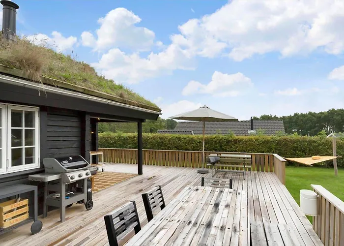 40550-juelsminde-pot-strandby-406 Holiday home